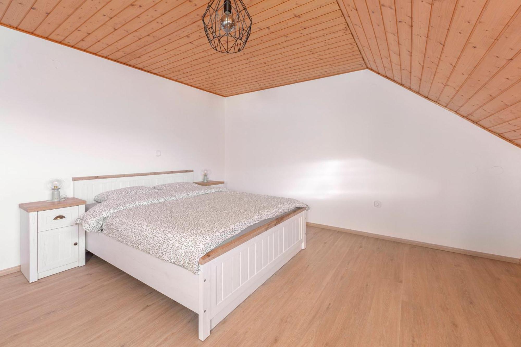 Holiday Home Kersnik Бохинь Экстерьер фото